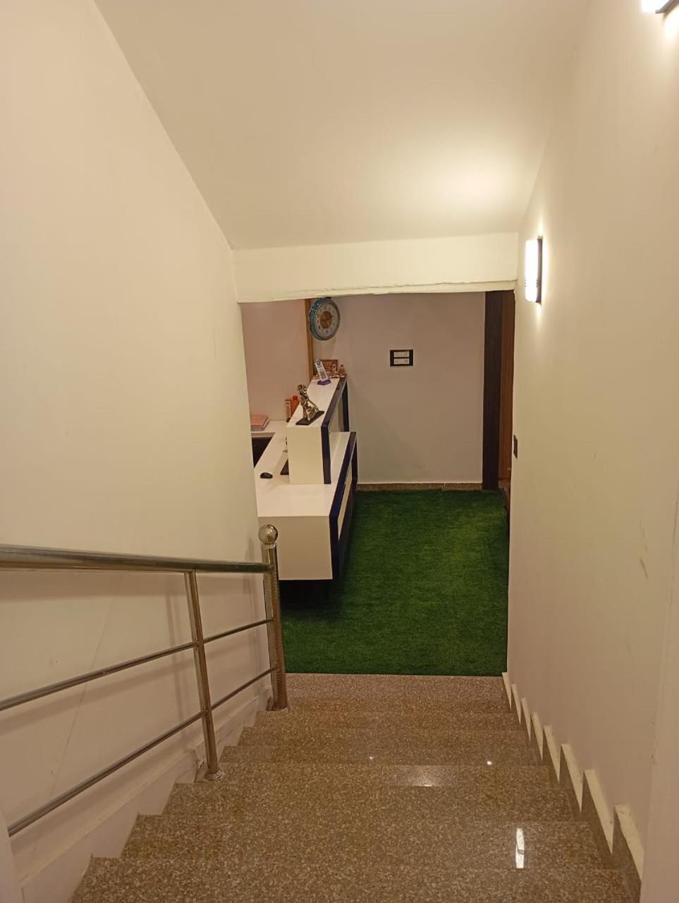 Hotel Middleton Nxt Bhubaneswar Zewnętrze zdjęcie